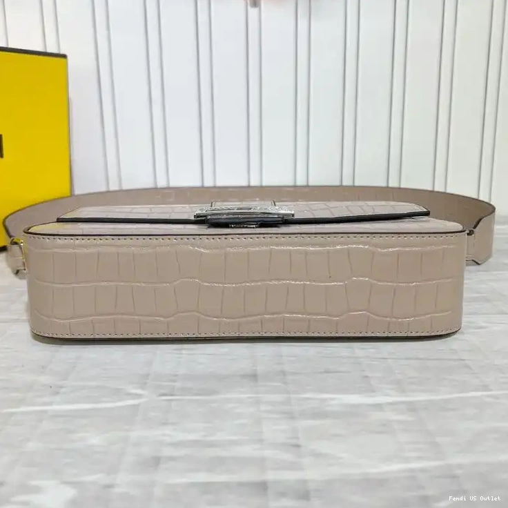 Vintage HOT Fendi Baguette Medium Bag In Khaki Tiffany Leather Crocodile 0516